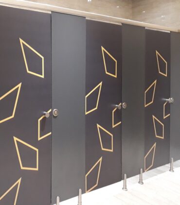 toilet cubicle manufacturers in india
