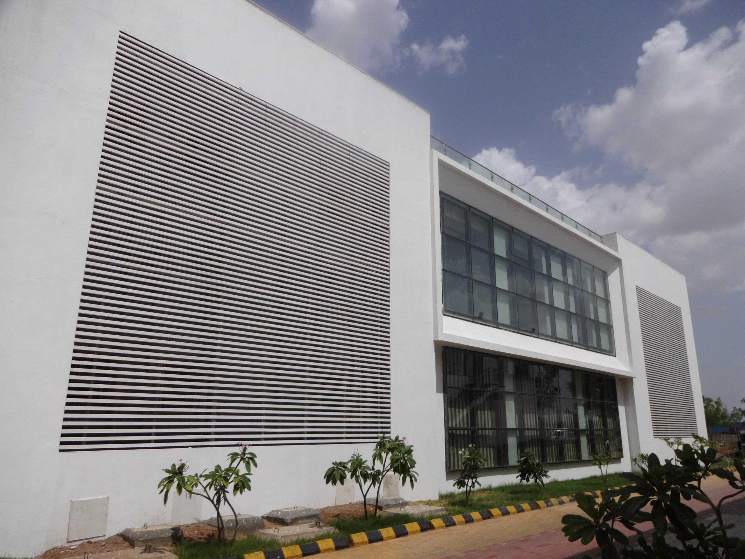 6 Exterior Ceiling 7